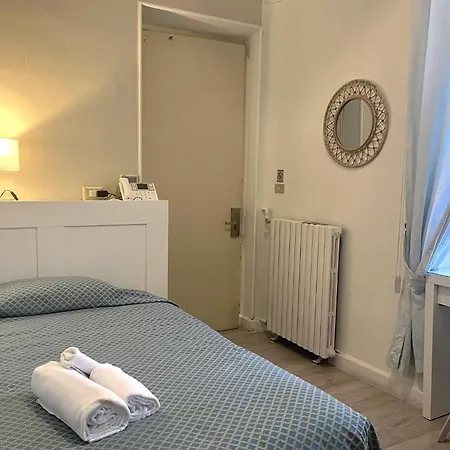 Morandi 3*