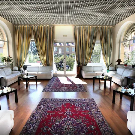 Morandi Hotel 3*
